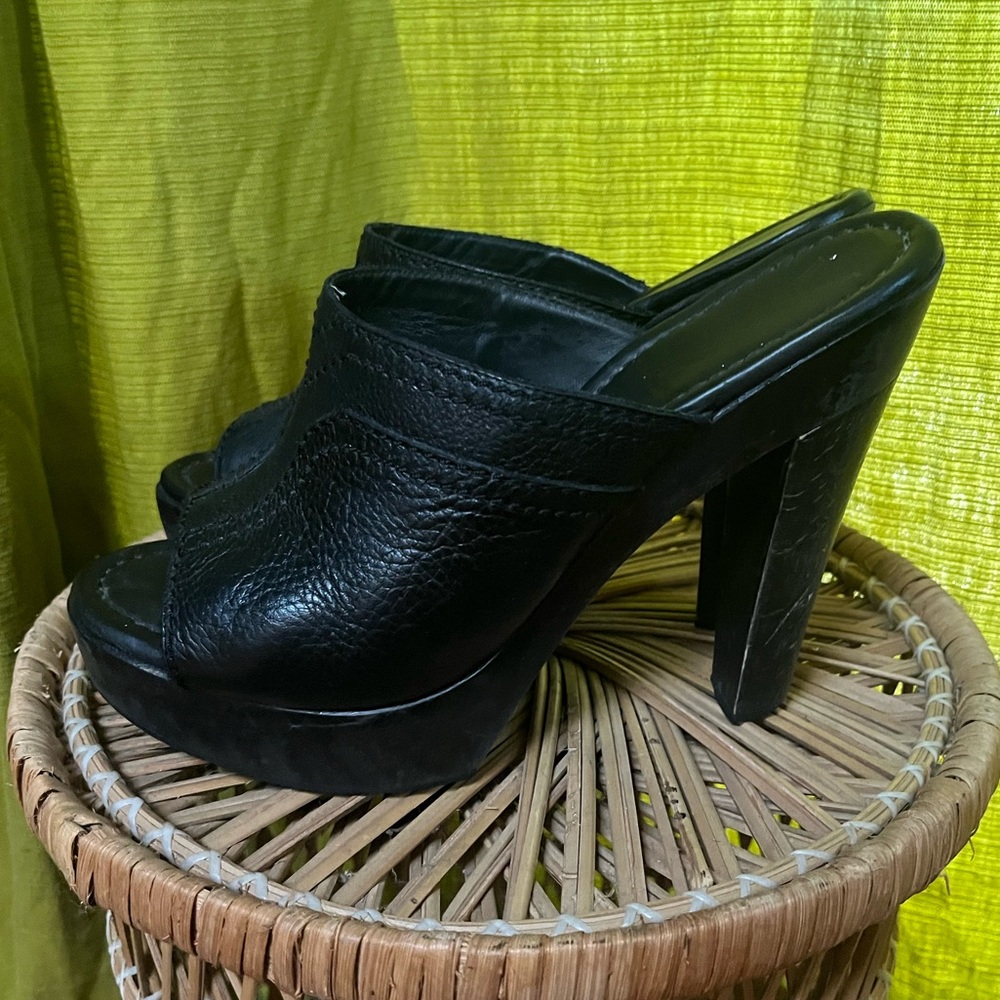 Yves Saint Laurent Open Toe Heels